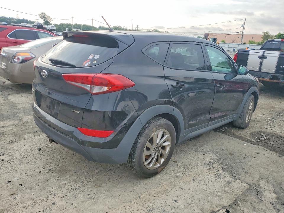 Photo 3 from auction – 2018 HYUNDAI TUCSON with VIN KM8J2CA47JU662603