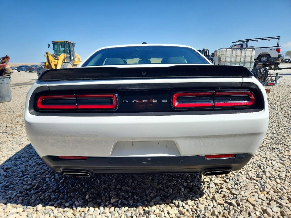 Photo 6 from auction – 2022 DODGE CHALLENGER with VIN 2C3CDZJG7NH233172