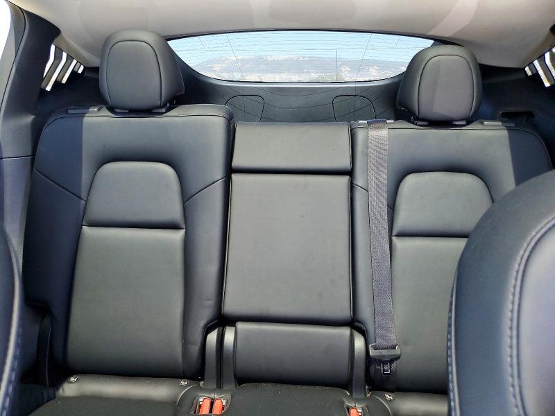 Photo 10 from auction – 2022 TESLA MODEL Y with VIN 7SAYGDEE4NF509501