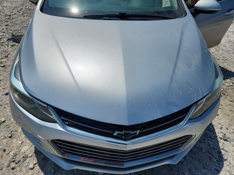 Photo 11 from auction – 2017 CHEVROLET CRUZE with VIN 1G1BE5SM3H7171893