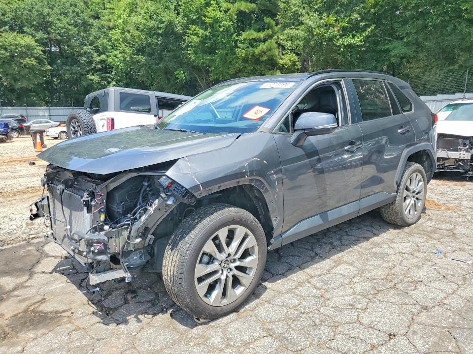 TOYOTA RAV4 2022 with VIN 2T3C1RFV9NC211915 - Photo from auction