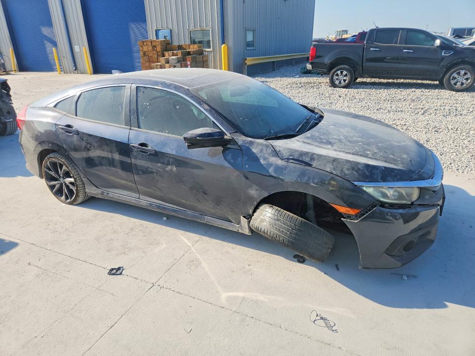 Photo 4 from auction – 2017 HONDA CIVIC with VIN 19XFC1F79HE015613