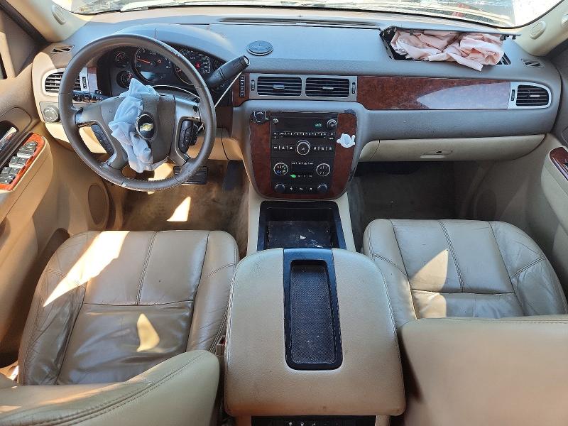 Photo 8 from auction – 2011 CHEVROLET TAHOE with VIN 1GNSKBE06BR346003