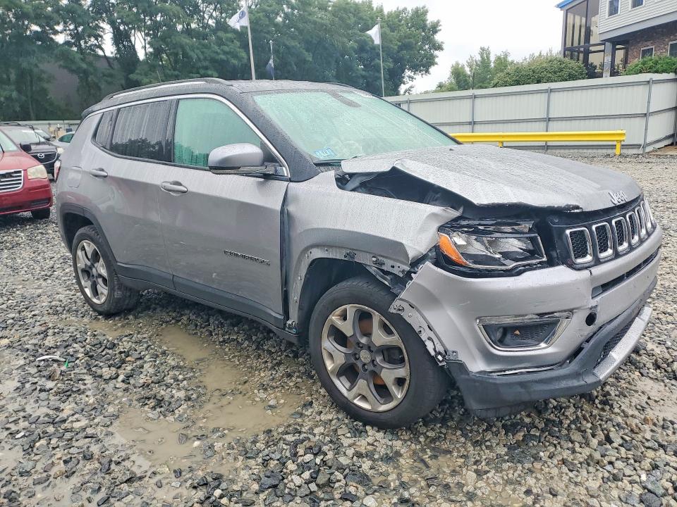 Photo 4 from auction – 2018 JEEP COMPASS with VIN 3C4NJDCB8JT201673