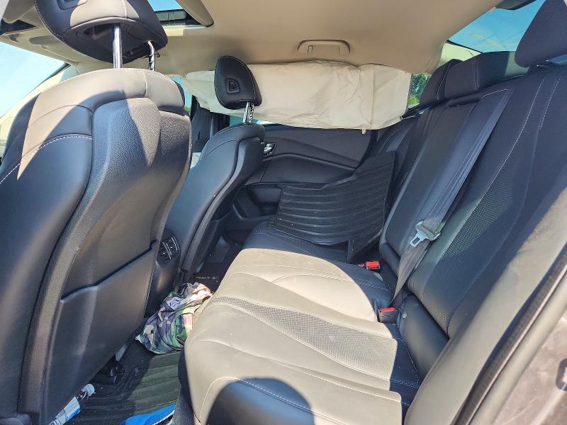 Photo 10 from auction – 2021 ACURA TLX with VIN 19UUB6F46MA001857
