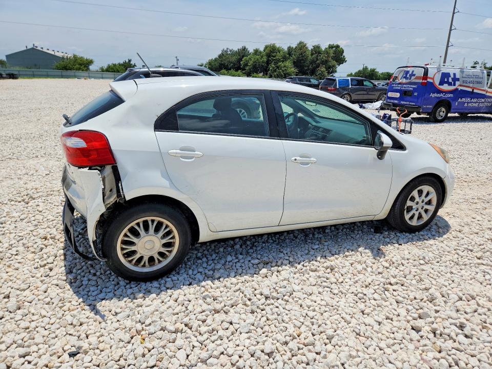 Photo 3 from auction – 2013 KIA RIO with VIN KNADM5A32D6262520
