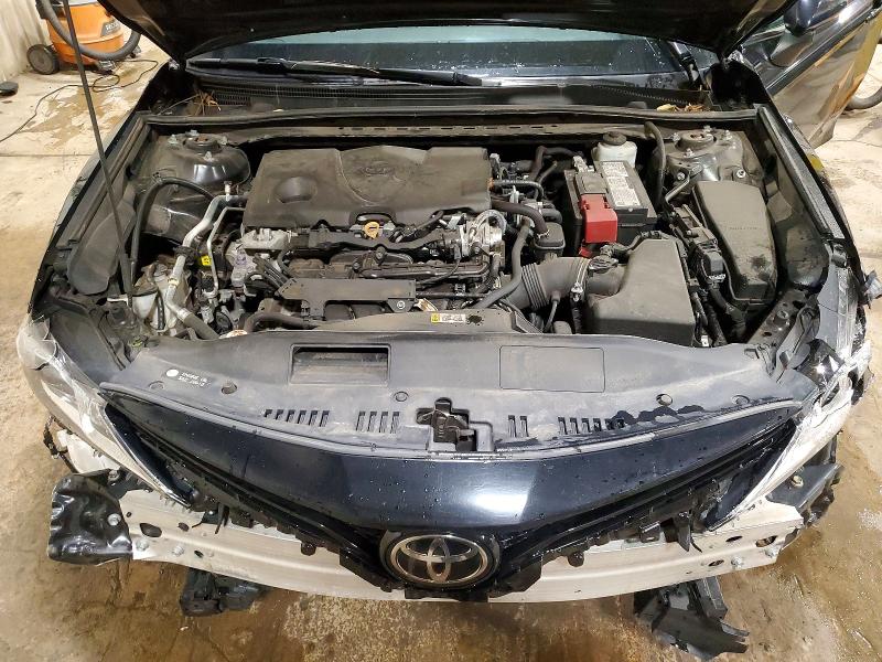 Photo 11 from auction – 2022 TOYOTA CAMRY with VIN 4T1C11AK8NU030648