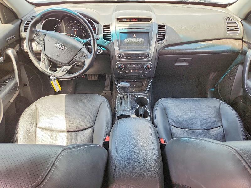 Photo 8 from auction – 2014 KIA SORENTO with VIN 5XYKUDA72EG546249