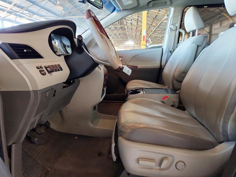 Photo 7 from auction – 2014 TOYOTA SIENNA with VIN 5TDYK3DC1ES490682