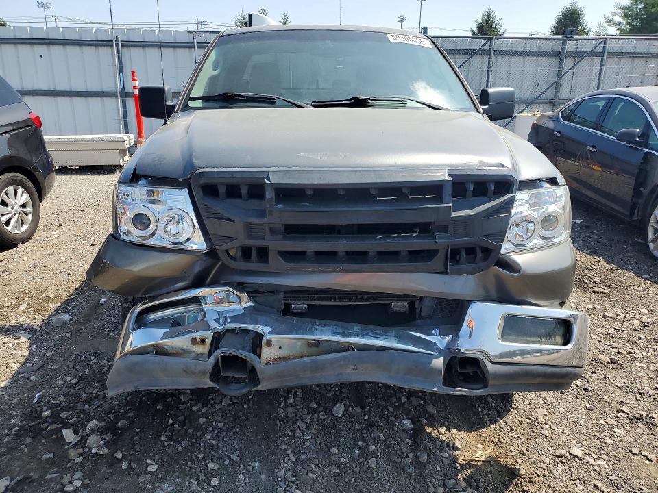 Photo 5 from auction – 2004 FORD F150 with VIN 1FTPX14524NC33764