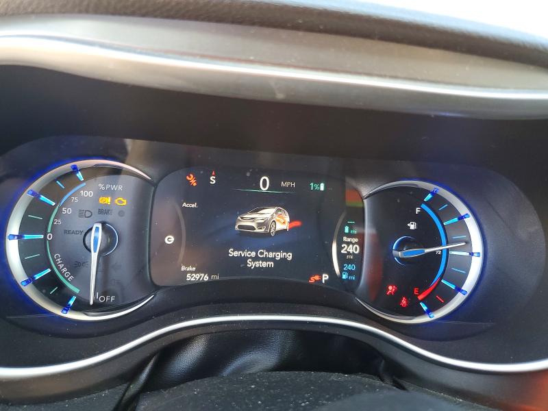 Photo 9 from auction – 2018 CHRYSLER PACIFICA with VIN 2C4RC1N75JR230277