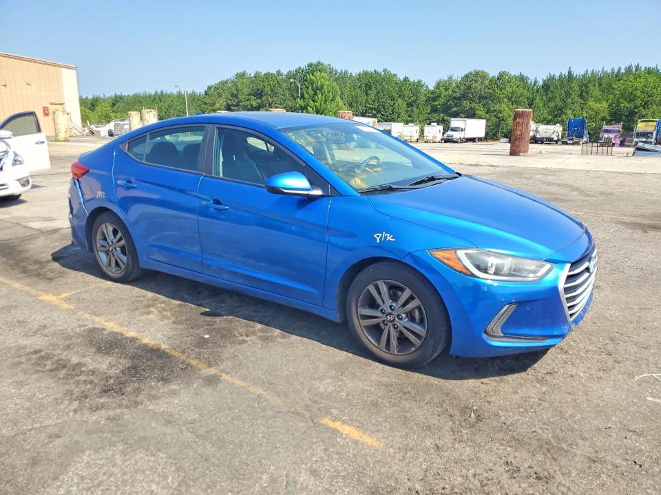 Photo 4 from auction – 2017 HYUNDAI ELANTRA with VIN 5NPD84LF6HH121678
