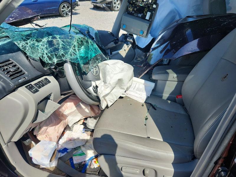 Photo 7 from auction – 2013 TOYOTA HIGHLANDER with VIN 5TDBK3EH7DS198579