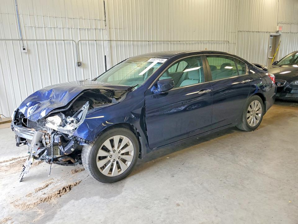 HONDA ACCORD 2013 with VIN 1HGCR2F71DA103514 - Photo from auction