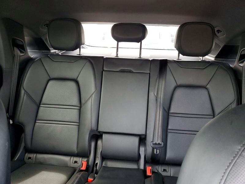 Снимка 10 от търг – 2025 PORSCHE CAYENNE с VIN WP1BA2AYXSDA30364