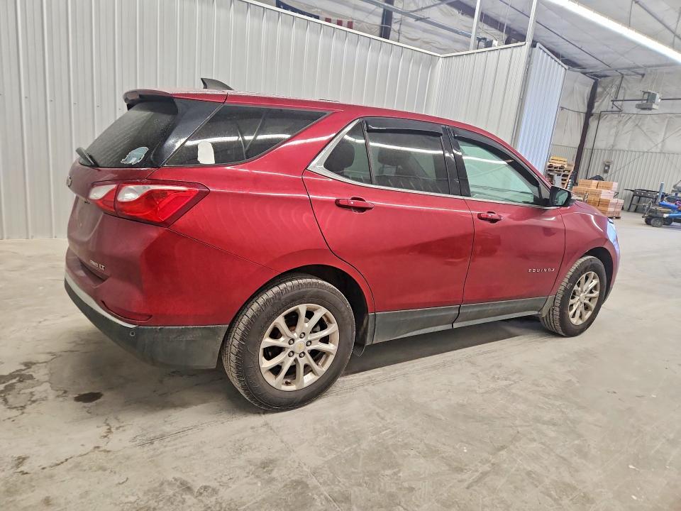 Photo 3 from auction – 2019 CHEVROLET EQUINOX with VIN 2GNAXUEV9K6216586