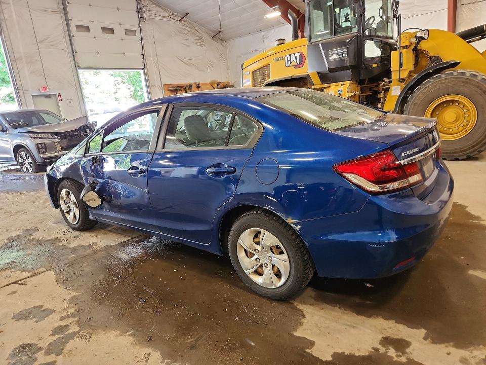 Photo 2 from auction – 2013 HONDA CIVIC with VIN 19XFB2F57DE253767