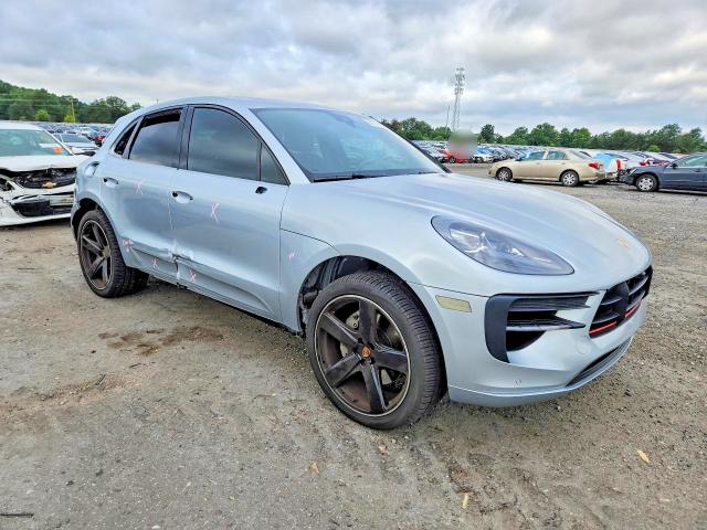 Photo 4 from auction – 2019 PORSCHE MACAN with VIN WP1AB2A58KLB31830