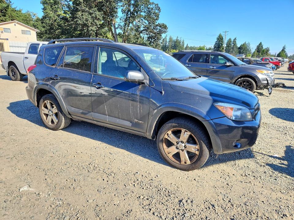 Foto 4 de la subasta – 2007 TOYOTA RAV4 con VIN JTMBD32V076043901