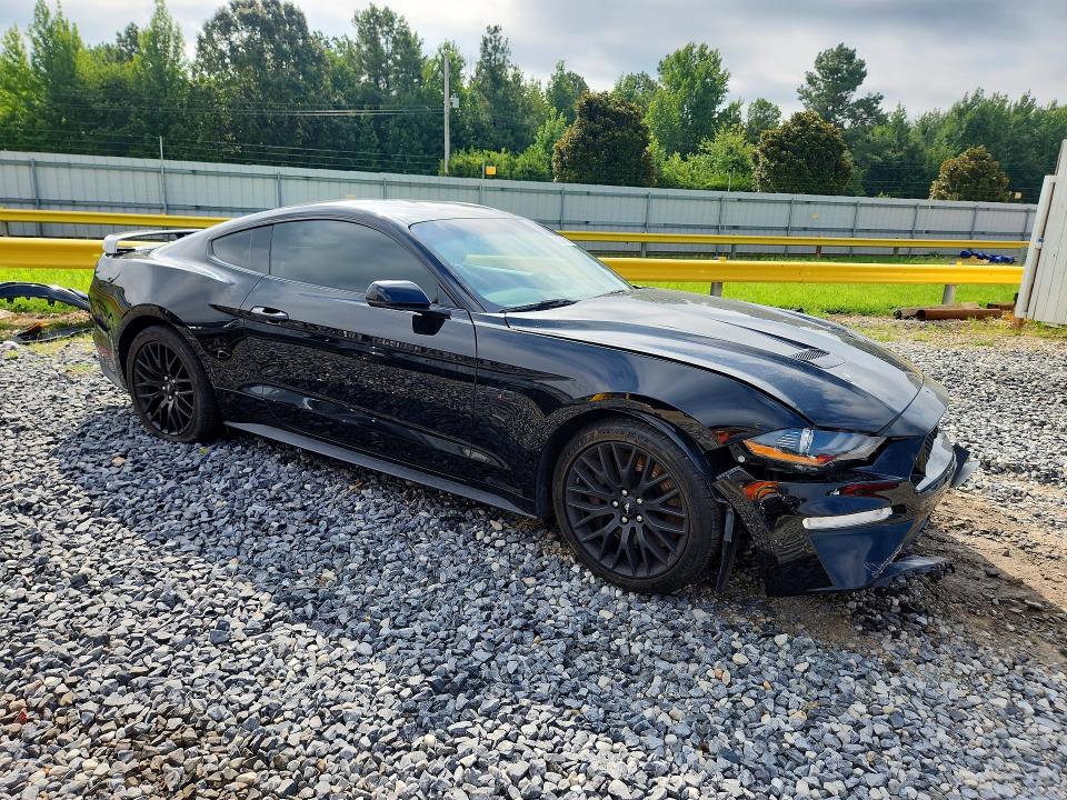 Photo 4 from auction – 2019 FORD MUSTANG with VIN 1FA6P8CF0K5201543