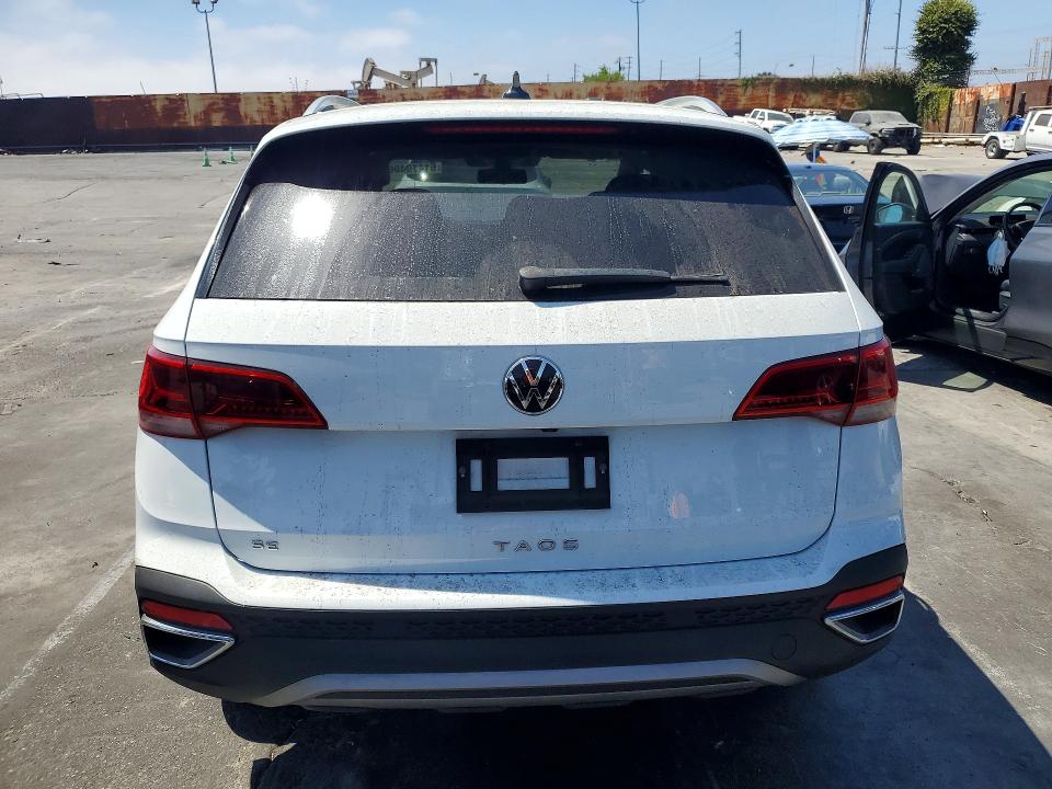 Photo 6 from auction – 2022 VOLKSWAGEN TAOS with VIN 3VVLX7B24NM058408
