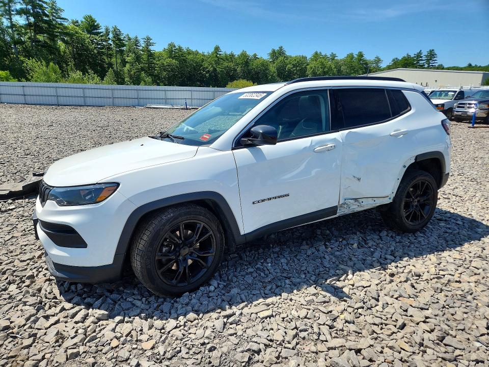JEEP COMPASS 2022 with VIN 3C4NJDFB5NT169797 - Photo from auction