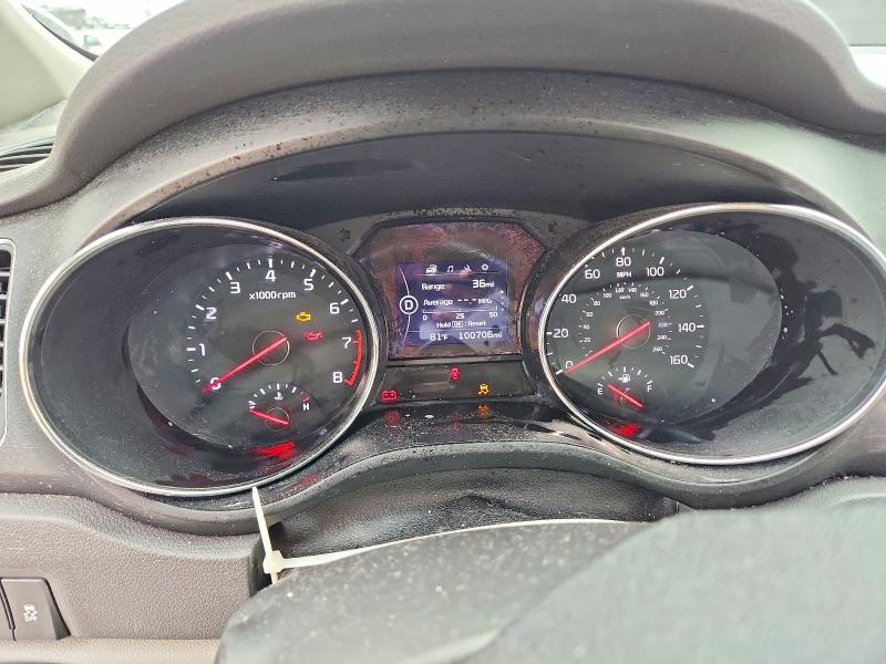 Photo 9 from auction – 2017 KIA SEDONA with VIN KNDMB5C16H6292842