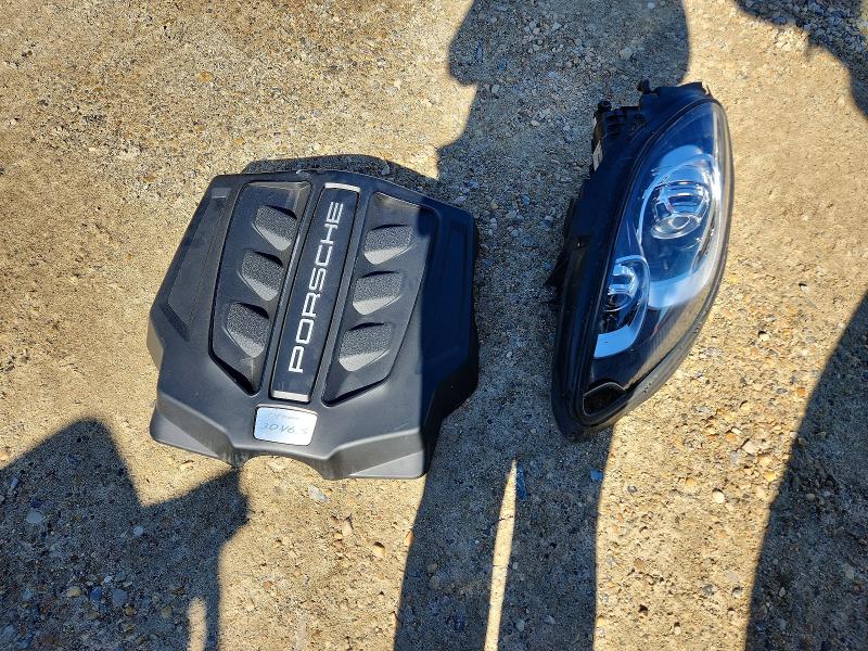 Photo 13 from auction – 2018 PORSCHE MACAN with VIN WP1AB2A53JLB31989