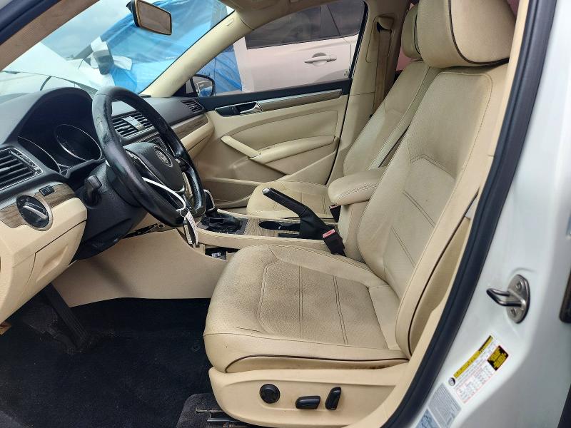 Photo 7 from auction – 2018 VOLKSWAGEN PASSAT with VIN 1VWBA7A35JC003514