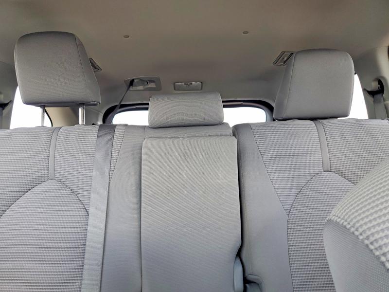 صورة رقم 10 من المزاد - 2022 TOYOTA HIGHLANDER مع VIN 5TDZZRAH8NS552114