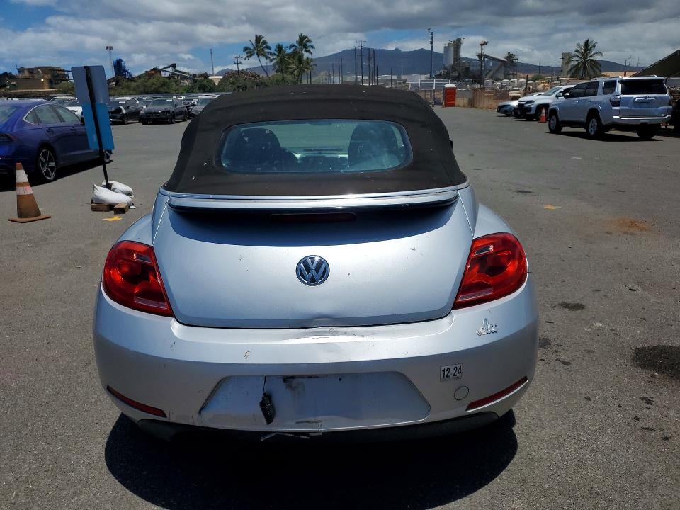 Photo 6 from auction – 2014 VOLKSWAGEN BEETLE with VIN 3VW507AT1EM821715