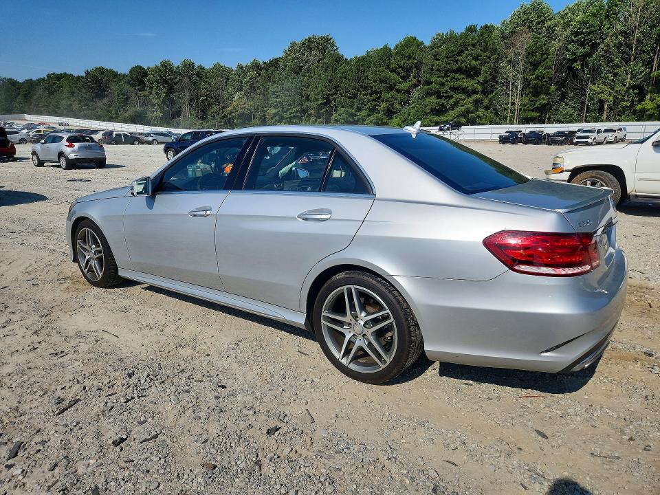 Photo 2 from auction – 2015 MERCEDES-BENZ E with VIN WDDHF5KB9FB084142