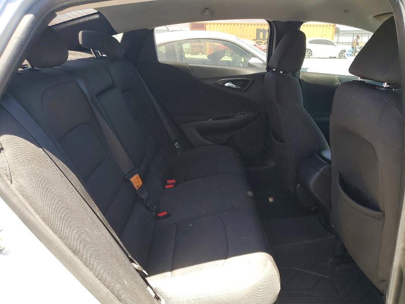 Photo 10 from auction – 2018 CHEVROLET MALIBU with VIN 1G1ZB5ST0JF282444