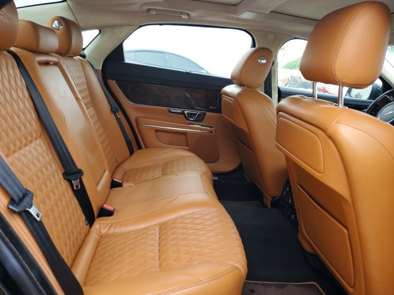 Zdjęcie 10 z aukcji – 2017 JAGUAR XJL z VIN SAJWJ2GD2H8W08080
