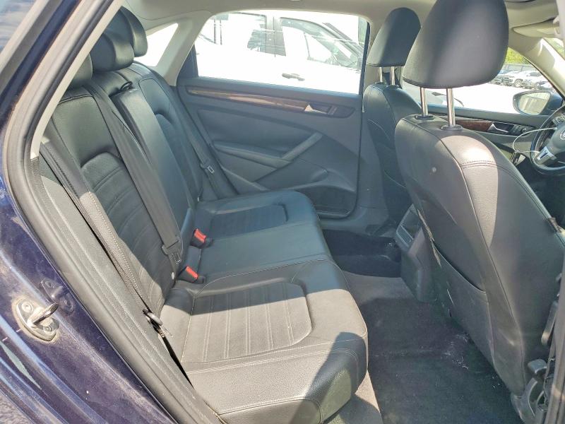 Photo 10 from auction – 2012 VOLKSWAGEN PASSAT with VIN 1VWCH7A34CC033378