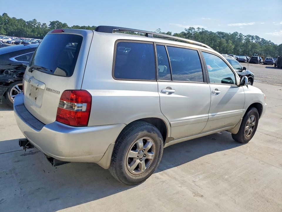 Photo 3 from auction – 2006 TOYOTA HIGHLANDER with VIN JTEGP21A360096627