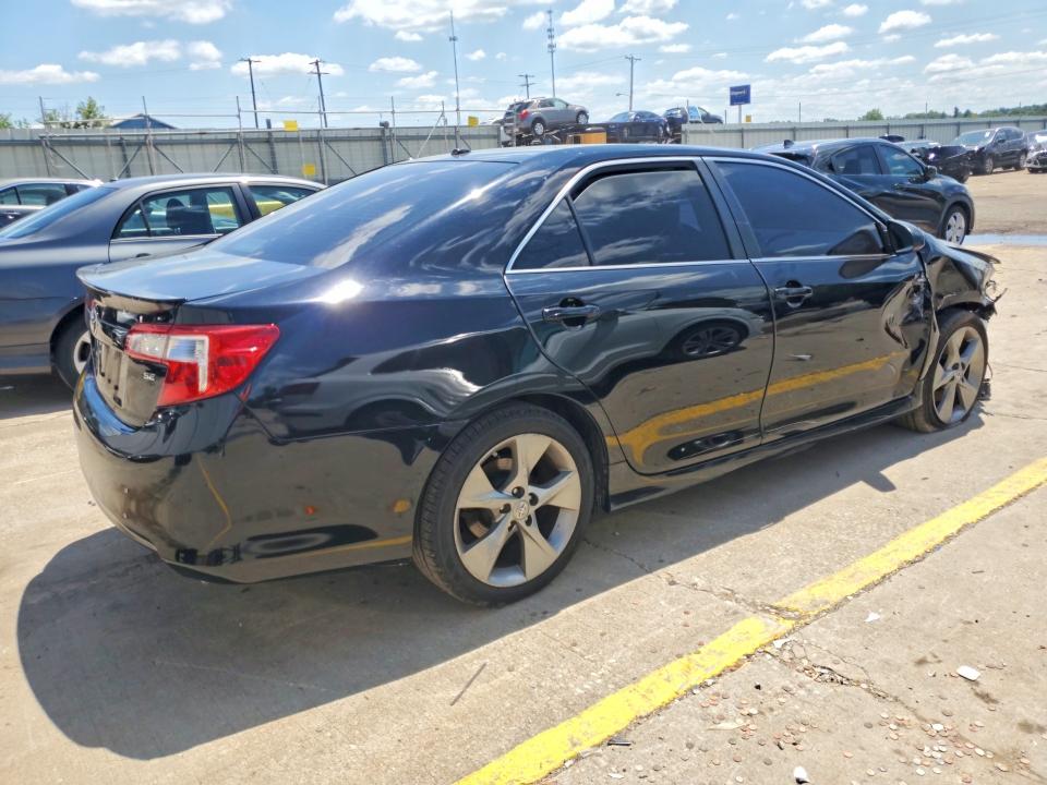 Photo 3 from auction – 2012 TOYOTA CAMRY with VIN 4T1BF1FK0CU159700