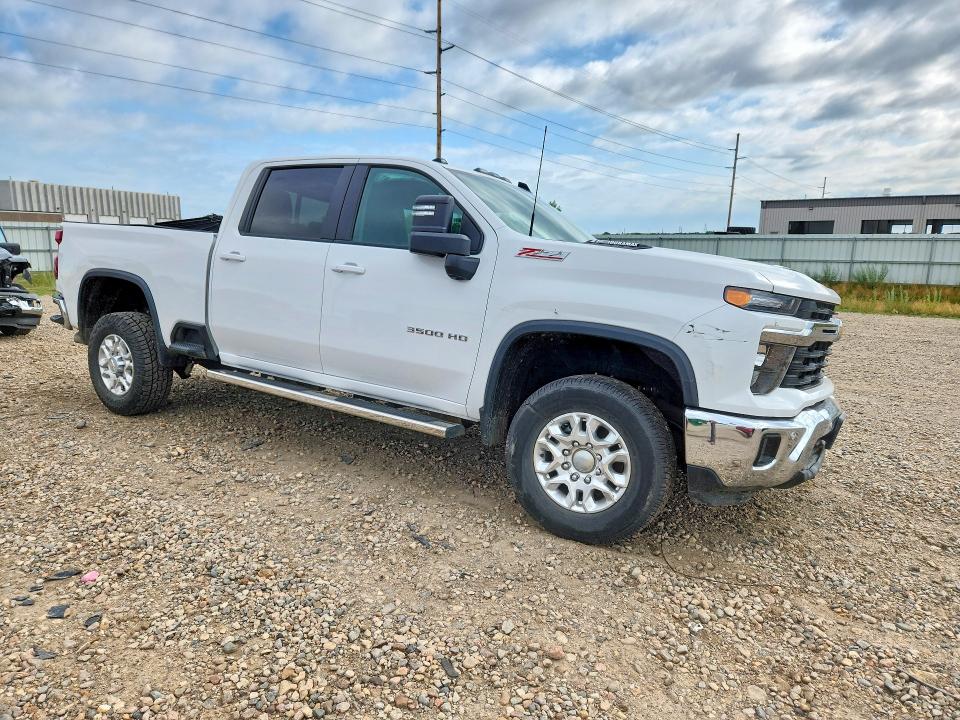 Photo 4 from auction – 2025 CHEVROLET SILVERADO with VIN 2GC4KTEY5S1162631