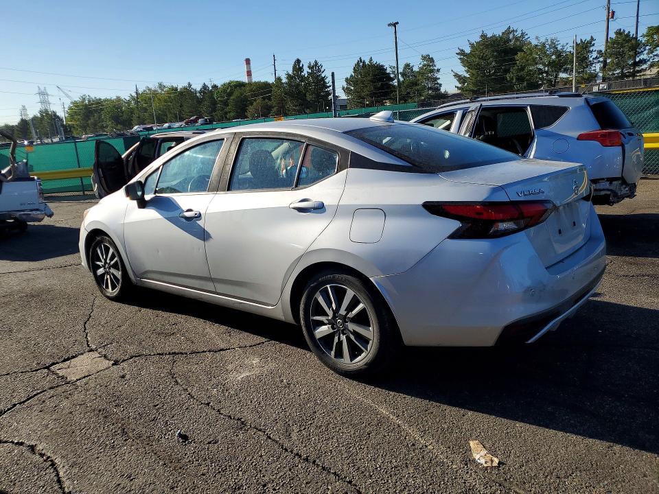 Photo 2 from auction – 2020 NISSAN VERSA with VIN 3N1CN8EV0LL877647