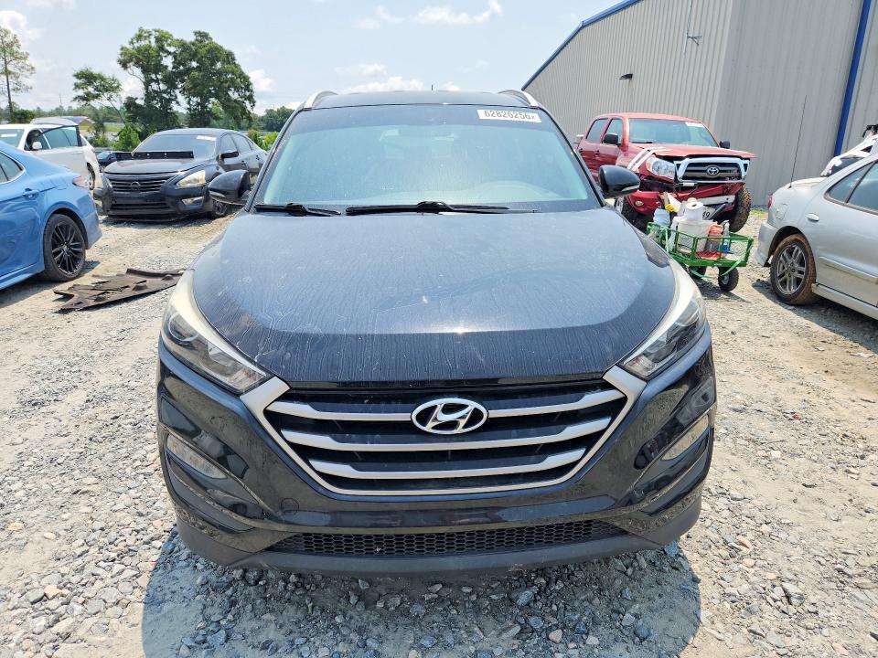 Photo 5 from auction – 2018 HYUNDAI TUCSON with VIN KM8J33A46JU648303