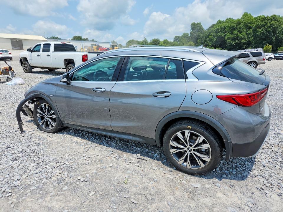 Photo 2 from auction – 2018 INFINITI QX30 with VIN SJKCH5CR7JA059052