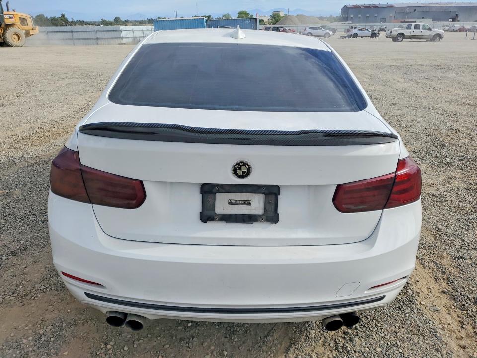 Photo 6 from auction – 2016 BMW 328 with VIN WBA8E9G50GNU28414