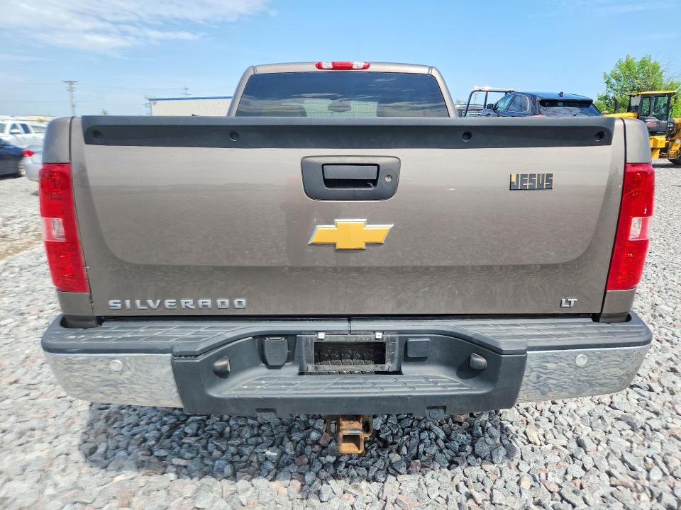 Photo 6 from auction – 2013 CHEVROLET SILVERADO with VIN 1GCRKSE76DZ304535