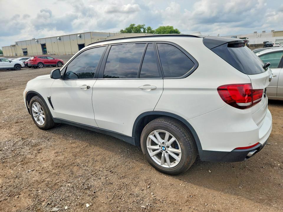 Фото 2 с аукциона – 2015 BMW X5 с VIN 5UXKR0C58F0K62264
