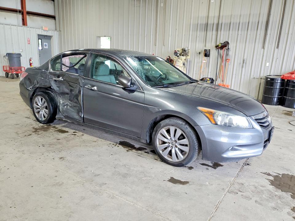 Photo 4 from auction – 2011 HONDA ACCORD with VIN 1HGCP3F89BA003940