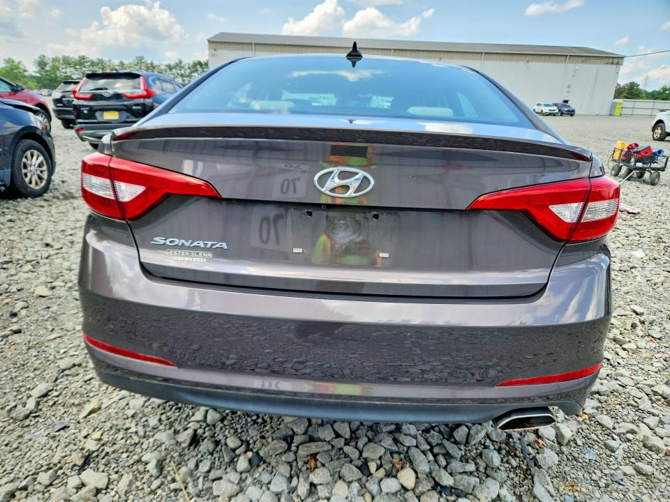 Photo 6 from auction – 2017 HYUNDAI SONATA with VIN 5NPE24AF7HH565211