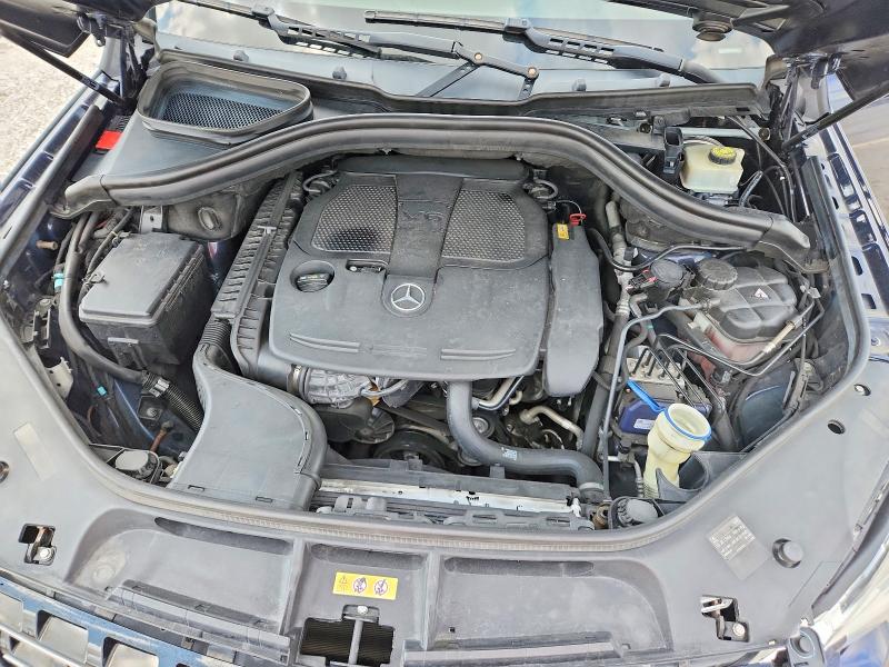 Photo 12 from auction – 2015 MERCEDES-BENZ ML with VIN 4JGDA5JB6FA465618