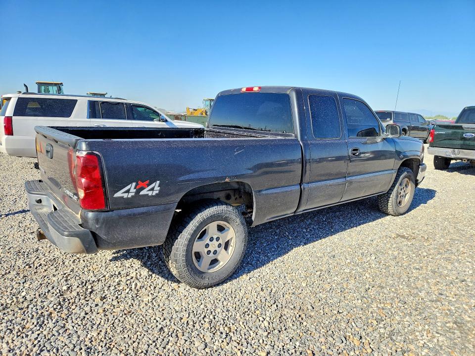 Photo 3 from auction – 2005 CHEVROLET SILVERADO with VIN 1GCEK19Z95Z233479