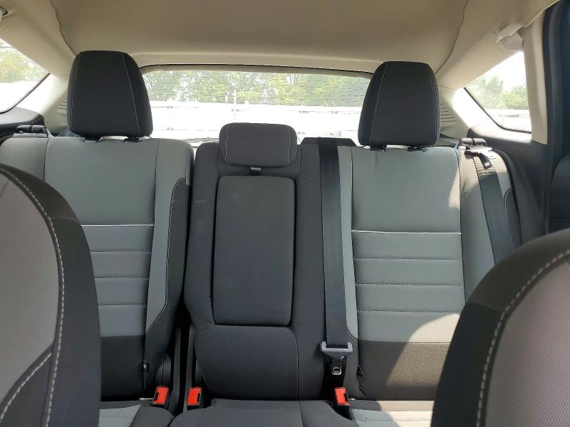 Photo 10 from auction – 2013 FORD C-MAX with VIN 1FADP5AU2DL525258