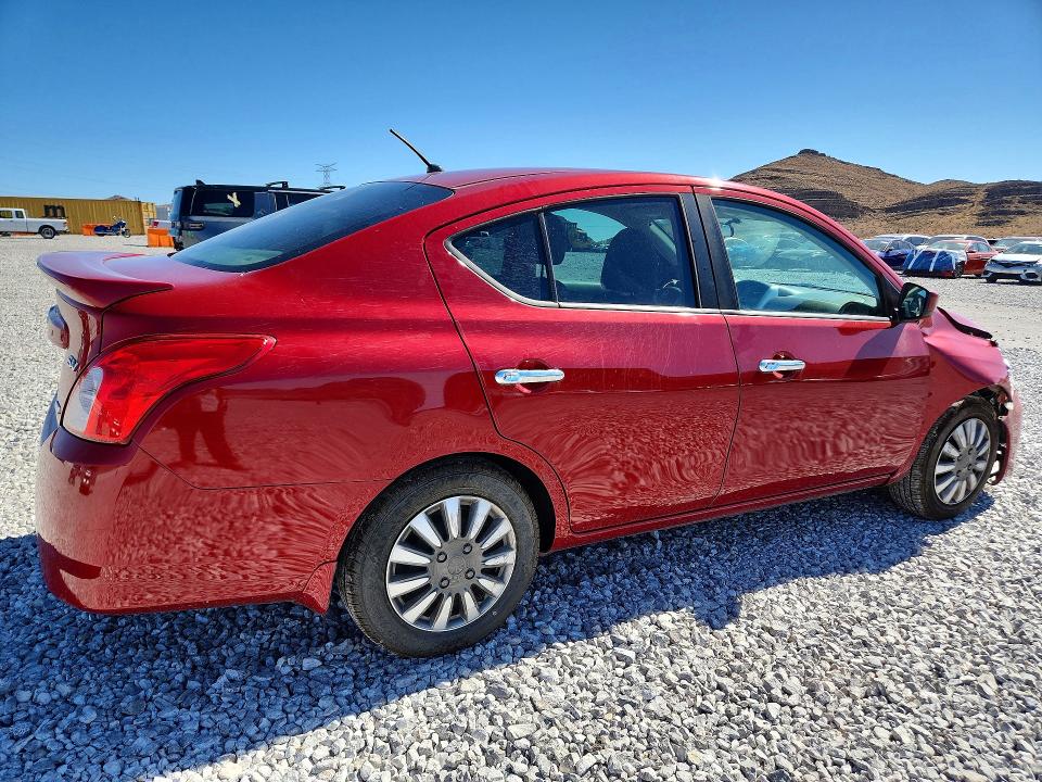 Photo 3 from auction – 2015 NISSAN VERSA with VIN 3N1CN7APXFL814996